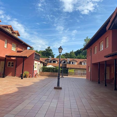 Las Martas IV Comillas Luaran gambar